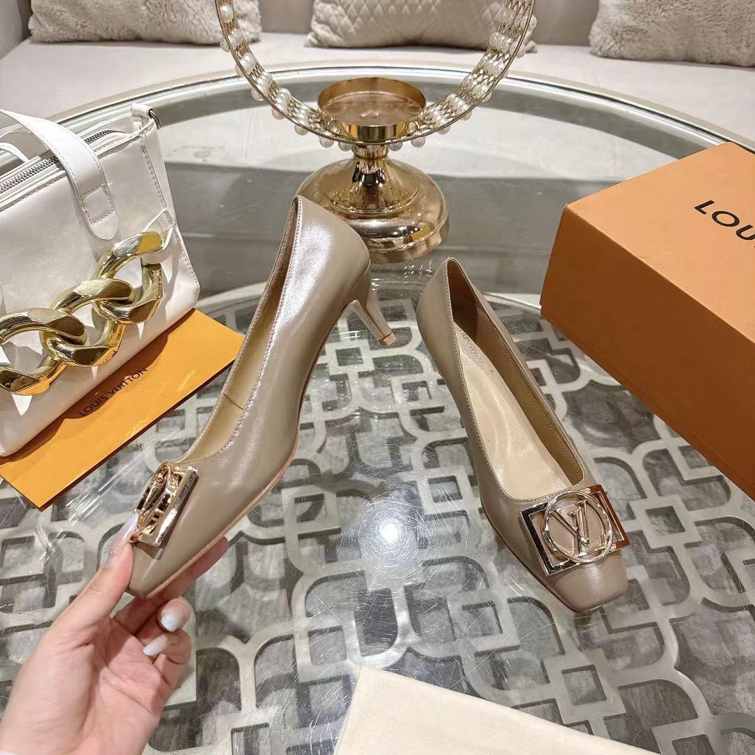 Women's high heels